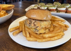 HI Shack Kitchen