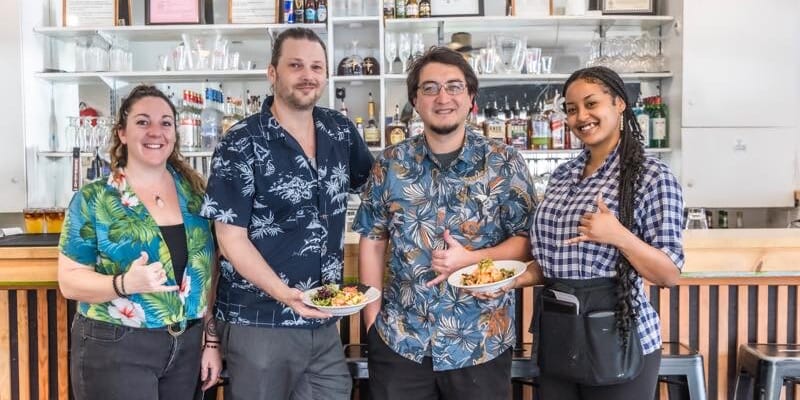 Le’ahi Bar & Grill -American Comfort with a Hawaiian Flair-