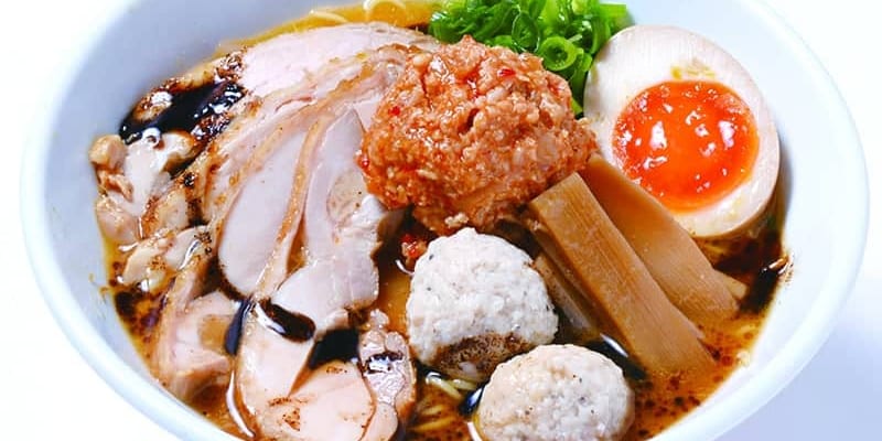 Grand opening of KAZAN RAMEN EXPRESS @Royal Hawaiian Center